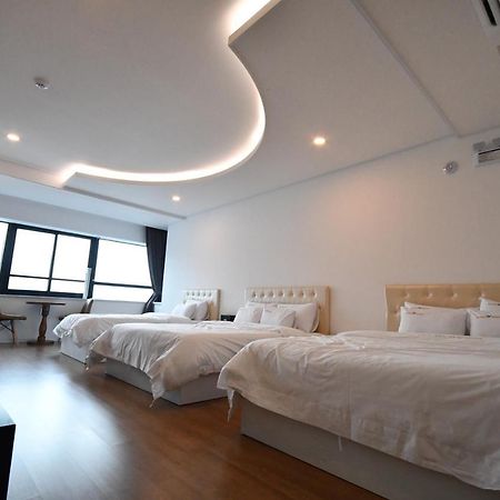 Hotel Wooin Mokpo Esterno foto