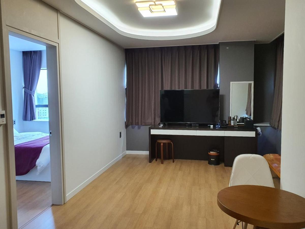 Hotel Wooin Mokpo Esterno foto